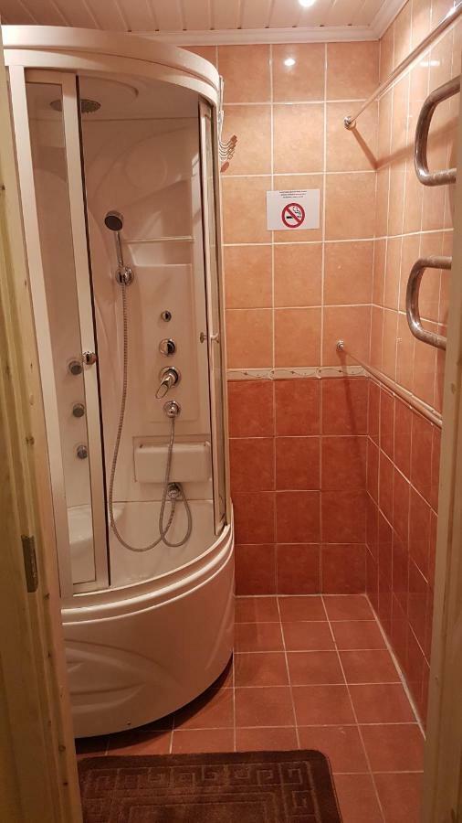 Adart Apartment Нарва Экстерьер фото